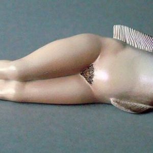 Figurine Magritte "L'invetion collective"